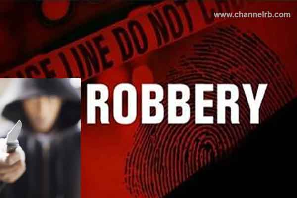 You are currently viewing പുരുഷന്മാരില്ലാത്ത വീടുകൾ കവർച്ചക്കാരുടെ ലക്ഷ്യം; ആശങ്ക പരത്തി കവർച്ചയും കൊള്ളയും, പോലീസ് നടപടി ശക്തമാക്കി