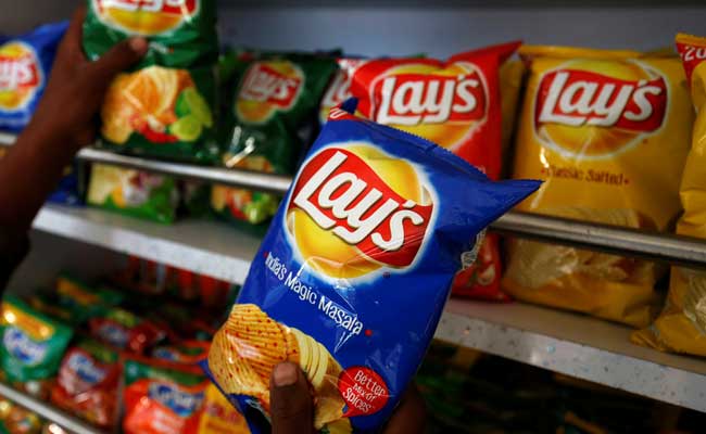 Read more about the article പായ്ക്കറ്റിനുള്ളിൽ ചിപ്‌സിനേക്കാളേറെ കാറ്റ്; തൂക്കവും കുറവ്; ലെയ്‌സിന് പണി കൊടുത്ത് മലയാളി; 85,000 രൂപ പിഴ ചുമത്തി സർക്കാർ