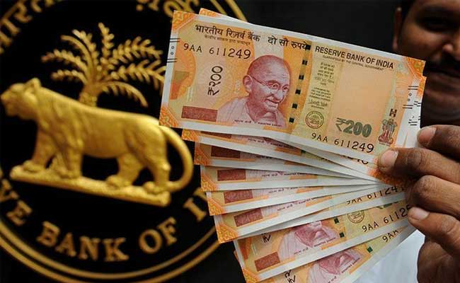 You are currently viewing ഇന്ത്യയുടെ കറൻസി നോട്ടുകളിൽ നിന്ന് മഹാത്മാ ഗാന്ധിയെ മാറ്റില്ല; അത്തരത്തിലുള്ള ഒരു നിർദേശവും മുന്നിൽ ഇല്ലെന്ന് റിസർവ് ബാങ്ക്