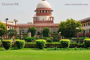 Read more about the article ലാവലിൻ കേസ് ഇന്നും പരിഗണിച്ചില്ല; ഹർജി മാറ്റിയത് ഭരണഘടനാ ബെഞ്ചിലെ വാദം നീണ്ടു പോകുന്നതിനാൽ