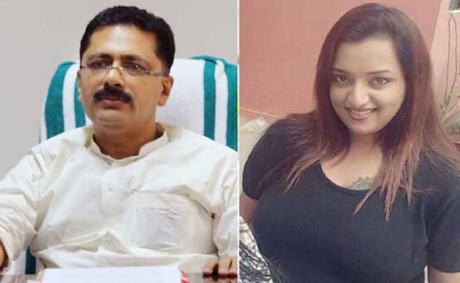 Read more about the article വീണ്ടും ട്വിസ്റ്റ്;  ഗൂഢാലോചന നടത്തിയത് കെ.ടി ജലീൽ; ജലീലിനെതിരെ നല്‍കിയ രഹസ്യമൊഴി പുറത്തുവിടുമെന്ന  വെല്ലുവിളിയുമായി സ്വപ്ന സുരേഷ്