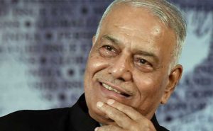 Read more about the article പ്രതിപക്ഷത്തിൻ്റെ  പൊതു രാഷ്ട്രപതി സ്ഥാനാത്ഥിയായി യശ്വന്ത് സിൻഹയെ പ്രഖ്യാപിച്ചു; തീരുമാനം എടുത്തത് 17 പ്രതിപക്ഷ പാർട്ടികളുടെ യോഗം