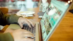 Read more about the article യുഎഇയിലെ എല്ലാ മന്ത്രാലയ അറ്റസ്റ്റേഷൻ സേവനങ്ങളും ഓൺലൈനിൽ