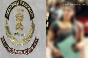 Read more about the article സ്ത്രീ പീഡനത്തിൽ നാലര മണിക്കൂര്‍ രഹസ്യമൊഴി; സിബിഐ അന്വേഷിക്കുന്ന കേസിൽ രാഷ്ട്രീയ ഉന്നതർ, പീഡന കഥകള്‍ എണ്ണിപ്പറഞ്ഞ് സോളാര്‍ നായിക