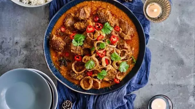 You are currently viewing കേന്ദ്രത്തിന്റെ ‘നോ സർവീസ് ചാർജ്’ മാർഗ നിർദേശങ്ങൾക്ക് കോടതിയുടെ സ്റ്റേ