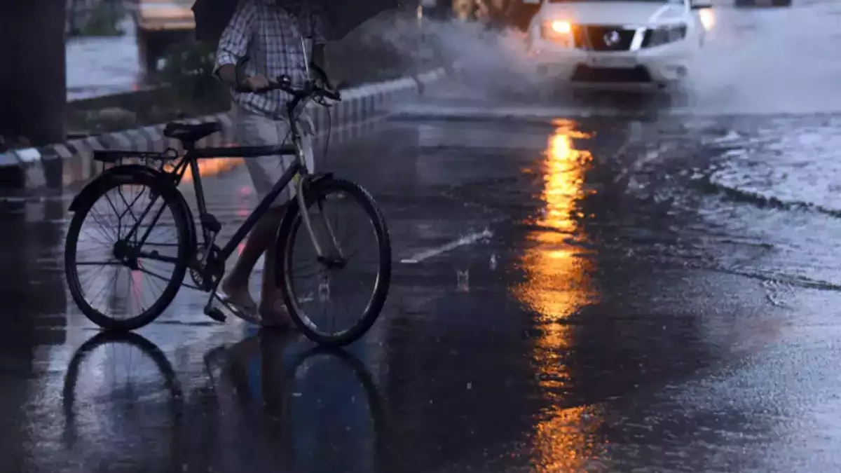 You are currently viewing സംസ്ഥാനത്ത് അടുത്ത 5 ദിവസത്തേക്ക് കനത്ത മഴയ്ക്ക് സാധ്യത