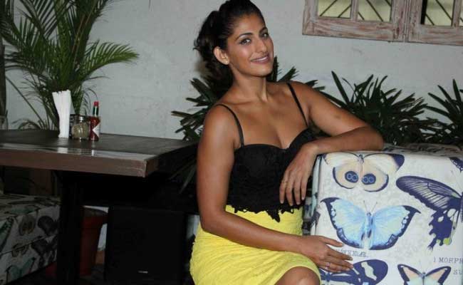 Read more about the article അമ്മയാകാന്‍ ഞാന്‍ ഒരുക്കമായിരുന്നില്ല; ഗര്‍ഭഛിദ്രം നടത്തിയിട്ടുണ്ട് , എന്നാൽ അതിൽ പശ്ചാത്താപമില്ല; ബോളിവുഡ് താരം കുബ്ര സെയ്ത് പറയുന്നു