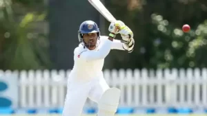 Read more about the article കന്നി ഇരട്ട സെഞ്ച്വറി; റെക്കോർഡിട്ട് മറികടന്ന് ചാൻ‍ഡിമൽ