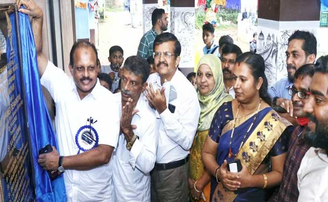 Read more about the article കാസര്‍കോട് വികസന പാക്കേജില്‍ സംസ്ഥാന സര്‍ക്കാരിൻ്റെ  പരിഗണനയിലുള്ളത് 6500 കോടിയുടെ പുതിയ പദ്ധതികള്‍:  മന്ത്രി അഹമ്മദ് ദേവര്‍കോവില്‍