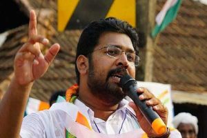 Read more about the article മുഖ്യമന്ത്രിക്കെതിരായ വിമാനത്തിലെ വധശ്രമക്കേസ്: കെ. എസ് ശബരിനാഥന് ഉപാധികളോടെ ജാമ്യം