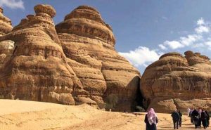 Read more about the article സൗദിയിലെ മരുഭൂമേഖലയിൽ  ക്ഷേത്ര അവശിഷ്ടം ഉൾപ്പെടെ  8000 വര്‍ഷം പഴക്കമുളള പുരാവസ്തു കേന്ദ്രം കണ്ടെത്തി