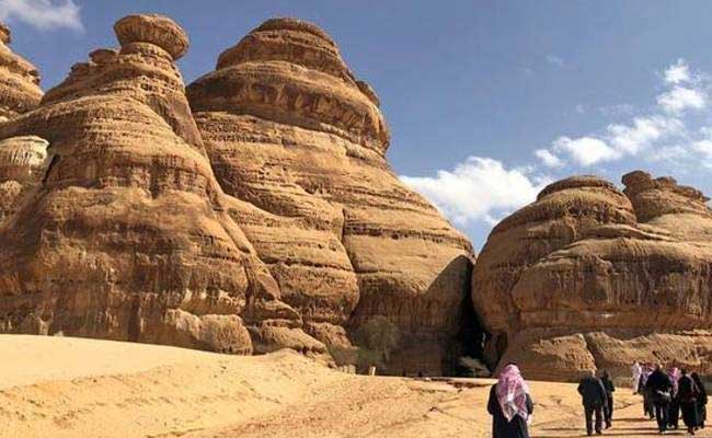 Read more about the article സൗദിയിലെ മരുഭൂമേഖലയിൽ  ക്ഷേത്ര അവശിഷ്ടം ഉൾപ്പെടെ  8000 വര്‍ഷം പഴക്കമുളള പുരാവസ്തു കേന്ദ്രം കണ്ടെത്തി