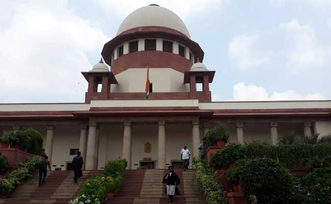 You are currently viewing എന്‍ഡോസള്‍ഫാന്‍ നഷ്ടപരിഹാരം; 3,714 പേരുടെ പട്ടിക തയ്യാറായതായി സുപ്രീം കോടതിയിൽ  സംസ്ഥാന സര്‍ക്കാര്‍