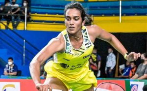 Read more about the article സൈന നെഹ്‌വാളിന് ശേഷം സിംഗപ്പൂര്‍ ഓപ്പണ്‍ കിരീടം സ്വന്തമാക്കി പി.വി സിന്ധു