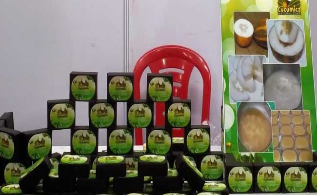 You are currently viewing പുത്തിഗെയിലെ വെള്ളരി സോപ്പിന് പ്രിയമേറുന്നു; സോപ്പ് നിര്‍മ്മിക്കാന്‍ ഇനി കുടുംബശ്രീയും