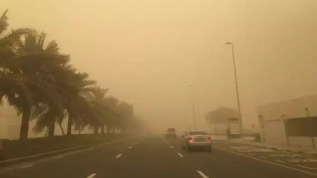 You are currently viewing യുഎഇയിൽ ശക്തമായ പൊടികാറ്റും മഴയും