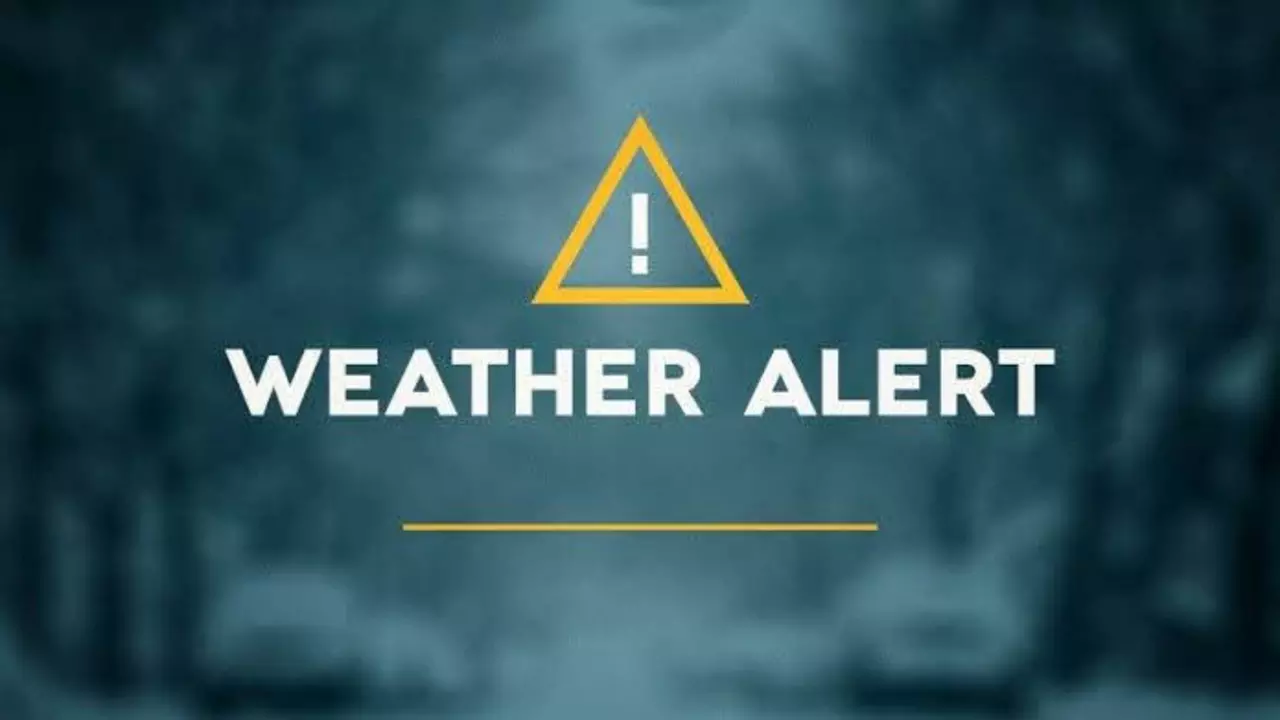 You are currently viewing സംസ്ഥാനത്ത് അധിക മഴ ഉണ്ടാകില്ല; ജൂലൈ 13 ന് ശേഷം മഴ ശക്തമാകും