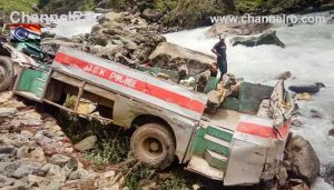 Read more about the article ബസ് നദീ തടത്തിലേക്ക് മറിഞ്ഞ് എട്ട് ഐ.ടി.ബി.പി ജവാൻമാർക്ക് വീരമൃത്യു; രണ്ടുപേർ സംഭവ സ്ഥലത്ത് തന്നെ മരിച്ചു