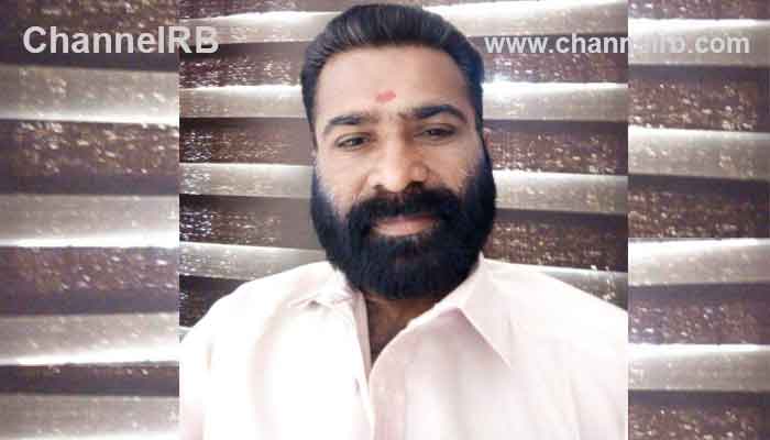 You are currently viewing സഹകരണ ബാങ്ക് മുൻ അസിസ്റ്റന്റ് സെക്രട്ടറി അന്തരിച്ചു; ബാങ്ക് ഭരണസമിതിയുടെ നിരുത്തരവാദിത്വത്തിൽ ജോലി നഷ്ടമായി, ജീവനക്കാരൻ്റെ മരണം നാടിനെ കണ്ണീരിലാഴ്ത്തി