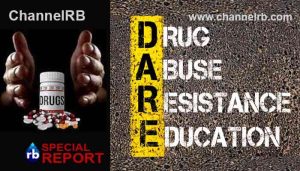 Read more about the article ലഹരി തേടുന്ന കുട്ടികൾ; മുത്തച്ഛന് വേണ്ടി യുനാനി പൊടി വാങ്ങുന്ന വിദ്യാര്‍ത്ഥികള്‍, പതിവായി എത്തുന്നത് പ്രശ്നമാകുന്നെന്ന് മെഡിക്കല്‍ ഷോപ്പുകാര്‍, അന്വേഷണം തുടങ്ങി