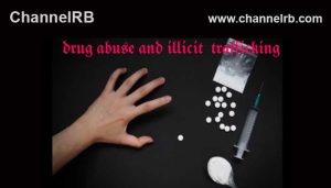 Read more about the article ലഹരിമൂത്ത വിദ്യാര്‍ത്ഥിനിയും നാല് പുരുഷന്മാരും തെരഞ്ഞെടുത്തത് ആളൊഴിഞ്ഞ വീട്; പിടിയിലായതോടെ പെണ്‍കുട്ടി പറഞ്ഞത് ക്ലാസിലുള്ള 19 പെണ്‍കുട്ടികളും സംഘത്തിലുണ്ടെന്ന്, അധ്യാപികയുടെ വെളിപ്പെടുത്തൽ ഇങ്ങനെ