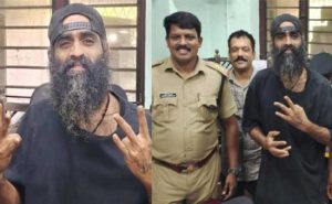 Read more about the article സോഷ്യൽ മീഡിയയിലൂടെ പ്രായപൂർത്തിയാവാത്ത  പെൺകുട്ടിയെ കഞ്ചാവ് ഉപയോ​ഗിക്കാൻ പ്രേരിപ്പിച്ചു; സംഭാഷണ ദൃശ്യം പുറത്തായി; വ്ലോ​ഗർ അറസ്റ്റിൽ