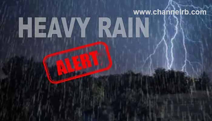 You are currently viewing വ്യാപകമായ മഴയും കാറ്റും; ഡാമുകൾ തുറന്നു, ഓഗസ്റ്റ് ഒമ്പതുവരെ കേന്ദ്ര കാലാവസ്ഥാ വകുപ്പ് ജാഗ്രത നിർദ്ദേശം