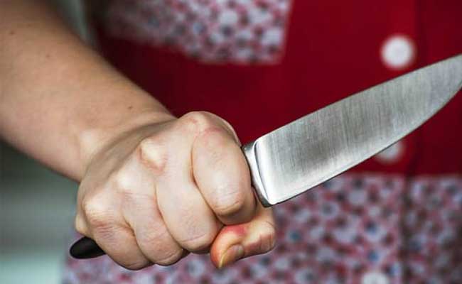 Read more about the article 14 വയസുള്ള മകളെ പീഡിപ്പിക്കാന്‍ ശ്രമിച്ചു;  പങ്കാളിയുടെ ലൈംഗികാവയവം ഛേദിച്ച് യുവതി