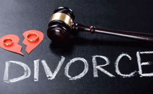 Read more about the article വിവാഹ ശേഷം ഭാര്യയുടെ ഭാരം കൂടി; വിവാഹ മോചനത്തിന് അപേക്ഷ നൽകി യുവാവ്