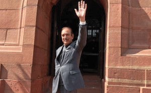 Read more about the article കോൺഗ്രസിനെ വളർത്താൻ രക്തവും വിയർപ്പും നൽകി; ഇനി പേരും കൊടിയും ജനങ്ങൾ തീരുമാനിക്കും; പുതിയ പാർട്ടി പ്രഖ്യാപിച്ച് ഗുലാം നബി ആസാദ്