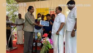 Read more about the article ഒരുദിവസം രണ്ട് അവാർഡ്; ഒരേ മന്ത്രിയിൽ നിന്നും ഏറ്റുവാങ്ങിയ പ്രതിഭ, അപൂർവ്വ നേട്ടത്തിൽ കണ്ണാലയം