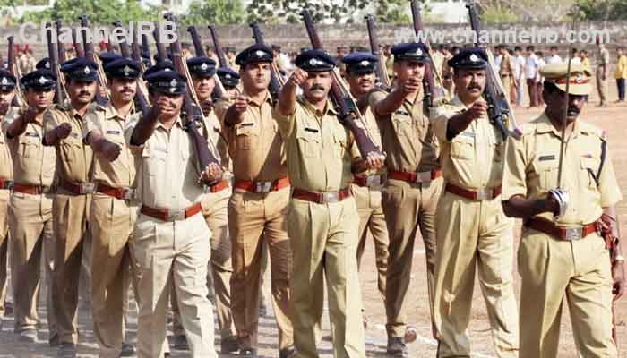 You are currently viewing സസ്പെൻഷൻ പൊതുജനത്തിന് ശല്യമായ ആളെ കസ്റ്റഡിയിലെടുത്തതിന്; ആത്മവീര്യം ചോർത്തുന്നുവെന്ന് കേരള പോലീസ് ഓഫീസേഴ്‌സ് അസോസിയേഷൻ