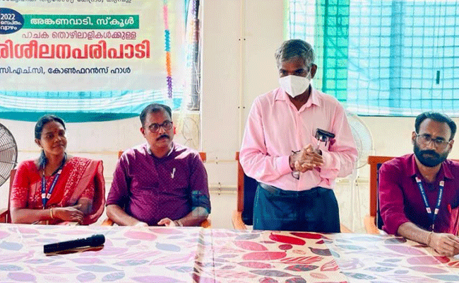 You are currently viewing ഭക്ഷ്യവിഷബാധ തടയുക ലക്‌ഷ്യം;  പാചകതൊഴിലാളികള്‍ക്ക് ആരോഗ്യ വകുപ്പ് പരിശീലനം നല്‍കി