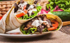 Read more about the article ലൈസൻസില്ലാതെ ഷവർമ്മ വിൽപ്പന നടത്തിയാൽ ഇനി പണി ഉറപ്പ്; സംസ്ഥാന സർക്കാർ പുതിയ  മാർഗനിർദേശം പുറത്തിറക്കി