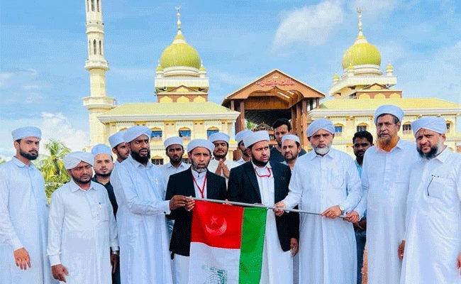 Read more about the article ദാറുല്‍ ഇഹ്‌സാന്‍  ദശവാര്‍ഷിക പ്രഖ്യാപന, ഹുബ്ബുറസൂല്‍ സമ്മേളന സന്ദേശ യാത്രയ്ക്ക് പ്രൗഢ തുടക്കം