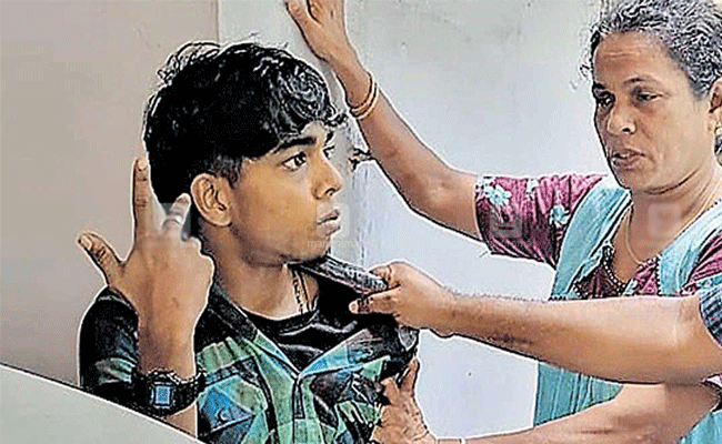 Read more about the article എക്സൈസ് സംഘം ഓടിച്ച പ്രതി രക്ഷിക്കണമെന്ന് പറഞ്ഞ് ഓടിക്കയറിയത് വനിതാ പൊലീസിൻ്റെ  വീട്ടുവളപ്പിൽ; പിന്നെ സംഭവിച്ചത് ഇങ്ങിനെ