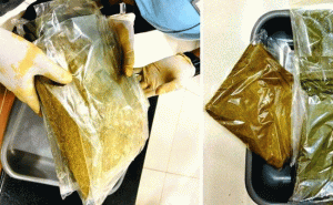 Read more about the article സ്വർണം മുക്കിയ തോർത്തുകൾ കടത്താൻ ശ്രമം; നെടുമ്പാശേരി വിമാനത്താവളത്തിൽ ഒരാൾ പിടിയിൽ