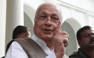 Read more about the article ഒടുവിൽ രാജി നിര്‍ദേശത്തില്‍ തിരുത്തി ഗവര്‍ണര്‍; ഒന്‍പത് വി.സിമാര്‍ക്കും കാരണം കാണിക്കല്‍ നോട്ടീസ് നല്‍കും