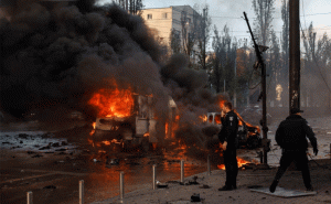 Read more about the article ഉക്രൈനിൽ റഷ്യൻ ആക്രമണത്തിൽ കൊല്ലപ്പെട്ടതിലേറെയും സാധാരണക്കാർ; ആക്രമണം തുടർന്നാൽ ശക്തമായി പ്രതികരിക്കുമെന്ന് വ്ളാഡിമിർ പുടിൻ