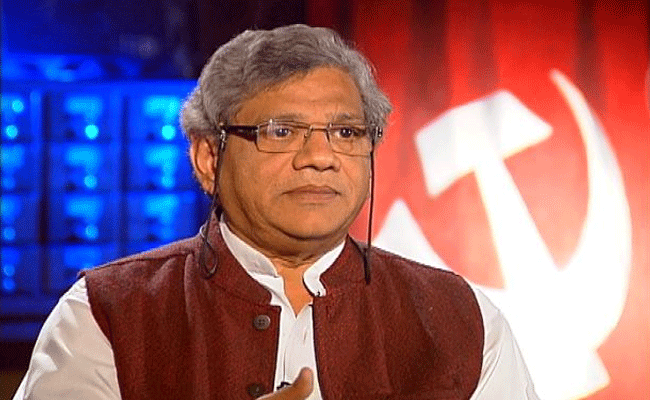 Read more about the article ‘ഹിന്ദി, ഹിന്ദു, ഹിന്ദുസ്ഥാൻ’ എന്ന ആർ.എസ്.എസ് വീക്ഷണം അടിച്ചേൽപ്പിക്കാനുള്ള കേന്ദ്ര നീക്കം അംഗീകരിക്കില്ല: സീതാറാം യെച്ചൂരി