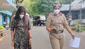 Read more about the article നഗ്നചിത്രങ്ങള്‍ പകര്‍ത്തിയത് വിളിച്ചു വരുത്തിയ വൃദ്ധൻ്റെ കൂടെ; ലക്ഷങ്ങള്‍ തട്ടിയ ശേഷം യുവതിക്കെതിരെ  പരാതി നല്‍കി വയോധികന്‍