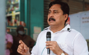 Read more about the article കായികതാരങ്ങളെ ഇഷ്ടപ്പെടുക എന്നത് ഒരു വികാരത്തിൻ്റെ ഭാഗമാണ്; അത് മതപരമല്ല: മന്ത്രി വി. അബ്ദുറഹ്‌മാന്‍