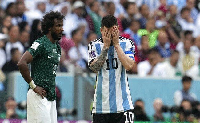 Read more about the article ലോകകപ്പിൽ അര്‍ജന്റീനയെ അട്ടിമറിച്ച് സൗദി അറേബ്യ; ജയം ഒന്നിനെതിരെ രണ്ട് ഗോളുകള്‍ക്ക്