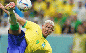 Read more about the article ഇത് ഒരു അത്ഭുതകരമായ രാത്രിയാണ്; ബ്രസീലിന്റെ വിജയ ഗോളിന് ശേഷം റിച്ചാർലിസൺ പറഞ്ഞത് ഇങ്ങിനെ