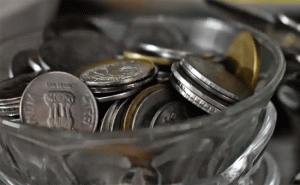 Read more about the article റിസർവ് ബാങ്ക് ഇന്ത്യ ഈ നാണയങ്ങളുടെ നിർമാണം അവസാനിപ്പിക്കുന്നു; നിങ്ങൾ കൈയിലുള്ളവ എന്ത് ചെയ്യണം?