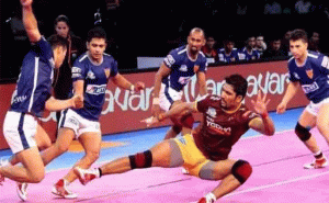 Read more about the article കബഡി, കബഡി, കബഡി; തളയ്ക്കാനാവാത്ത കരുത്തിൻ്റെ യുവത്വങ്ങൾ ജേഴ്സിയണിയുന്നു, ഗ്രാമങ്ങളിൽ മത്സരങ്ങളുടെ തേർവാഴ്ചകൾ