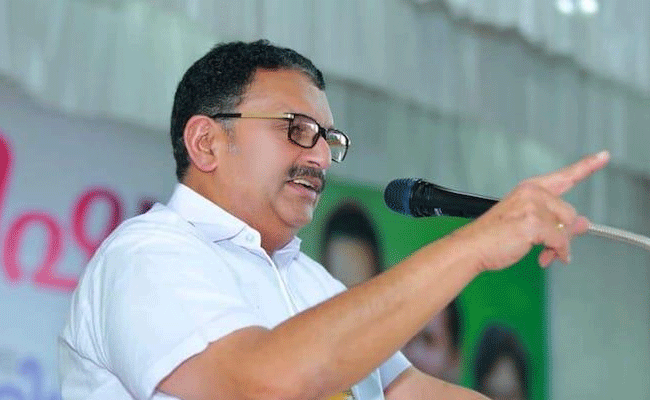 Read more about the article അഹംഭാവത്തിന് കയ്യും കാലും വെച്ച രൂപമാണ് ആര്യ രാജേന്ദ്രൻ; ഗവർണറുടെ മാനസിക നില പരിശോധിക്കണം: കെ. മുരളീധരൻ