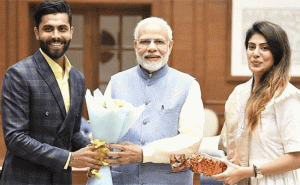 Read more about the article തെരഞ്ഞെടുപ്പിൽ മത്സരിക്കാൻ ഭാര്യക്ക് ബി.ജെ.പി സീറ്റ് നൽകി; പ്രധാനമന്ത്രിക്ക് നന്ദി പറഞ്ഞ് രവീന്ദ്ര ജഡേജ