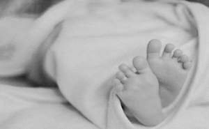 Read more about the article അറ്റകുറ്റപ്പണി നടത്താനായി മുകൾ ഭാ​ഗം തുറന്നു; വീടിന് പിന്നിലെ ഡ്രൈനേജിൽ വീണ് കാസർകോട് രണ്ട് വയസുകാരന് ദാരുണാന്ത്യം