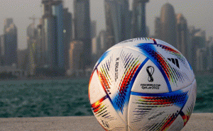 Read more about the article ഖത്തർ ലോകകപ്പിൽ കളിക്കുന്ന പന്തിൽ കാറ്റ് നിറച്ചാൽ മാത്രം പോരാ, ചാർജും ചെയ്യണം; കാരണം അറിയാം